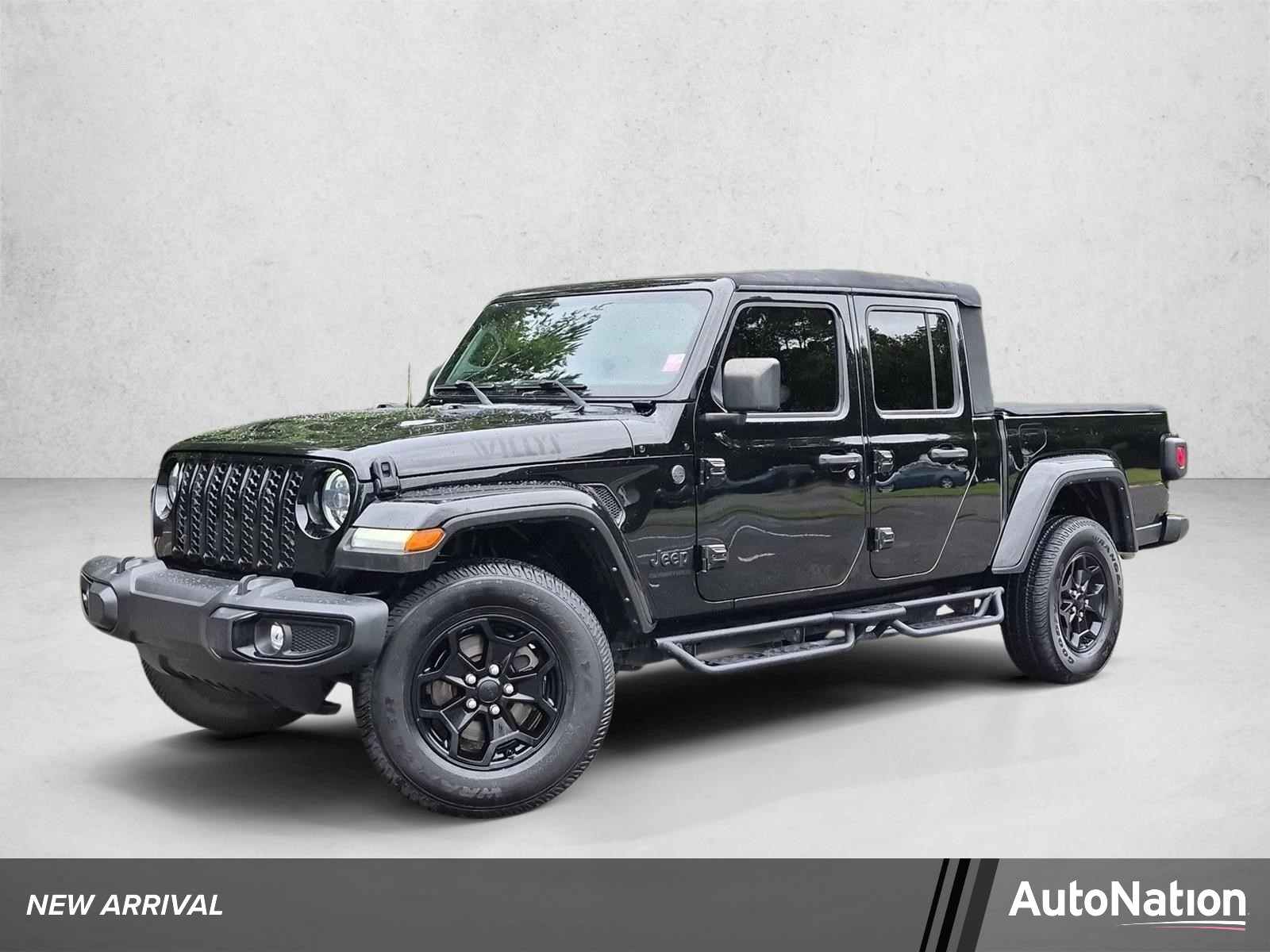 Used 2023 Jeep Gladiator Sport Truck Crew Cab