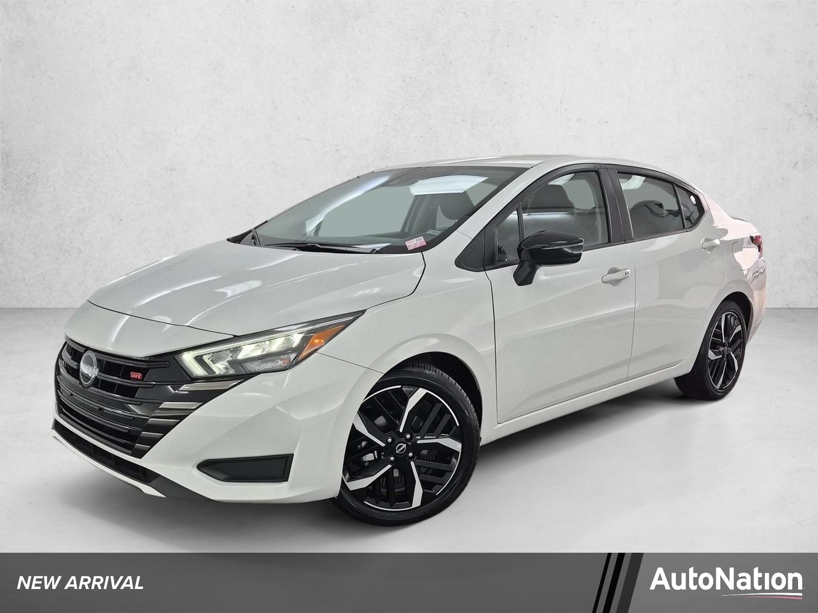 2025 Nissan Versa Sedan SR