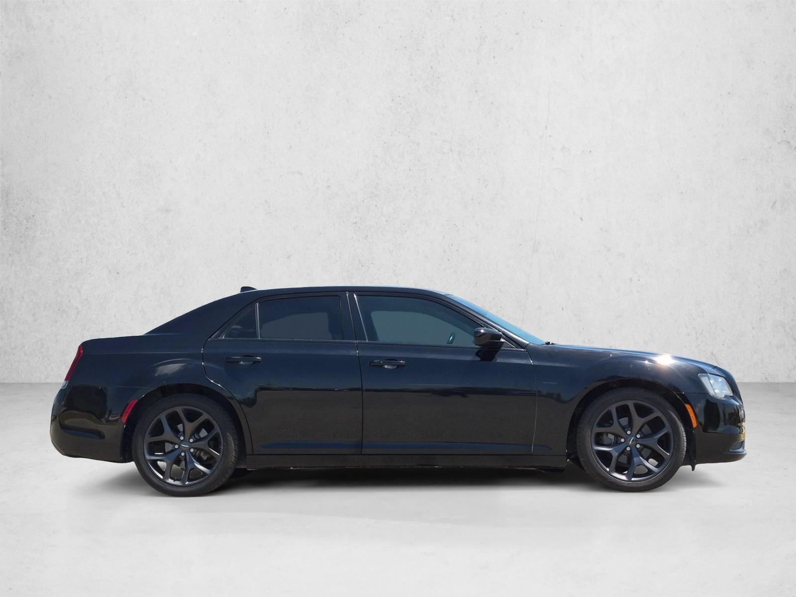 Used 2020 Chrysler 300 Touring 4dr Car