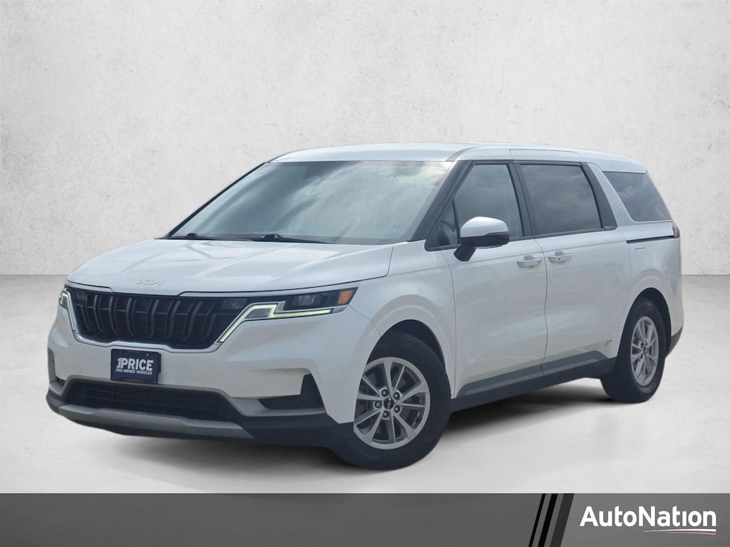 Used 2022 Kia Carnival LX Mini-van Passenger