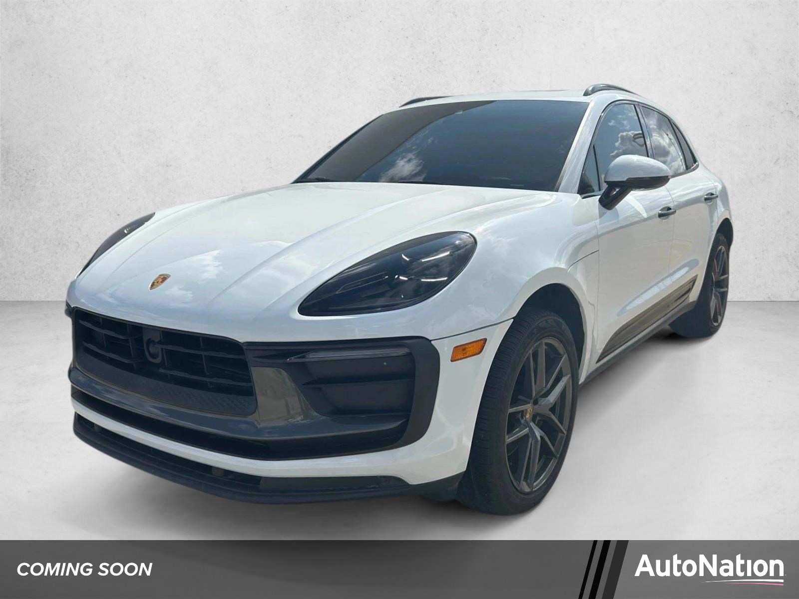 2023 Porsche Macan