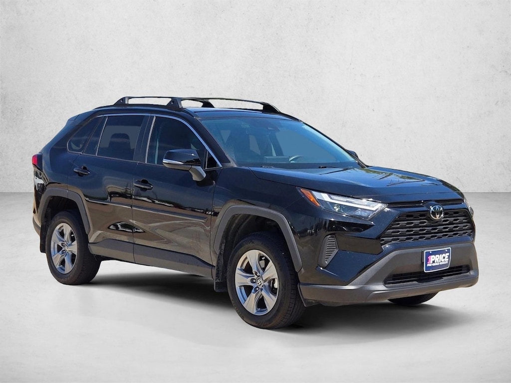 Used 2024 Toyota RAV4 XLE Sport Utility