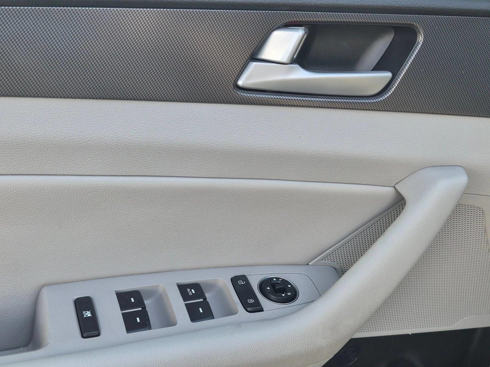 Used 2017 Hyundai Sonata Sport 4dr Car