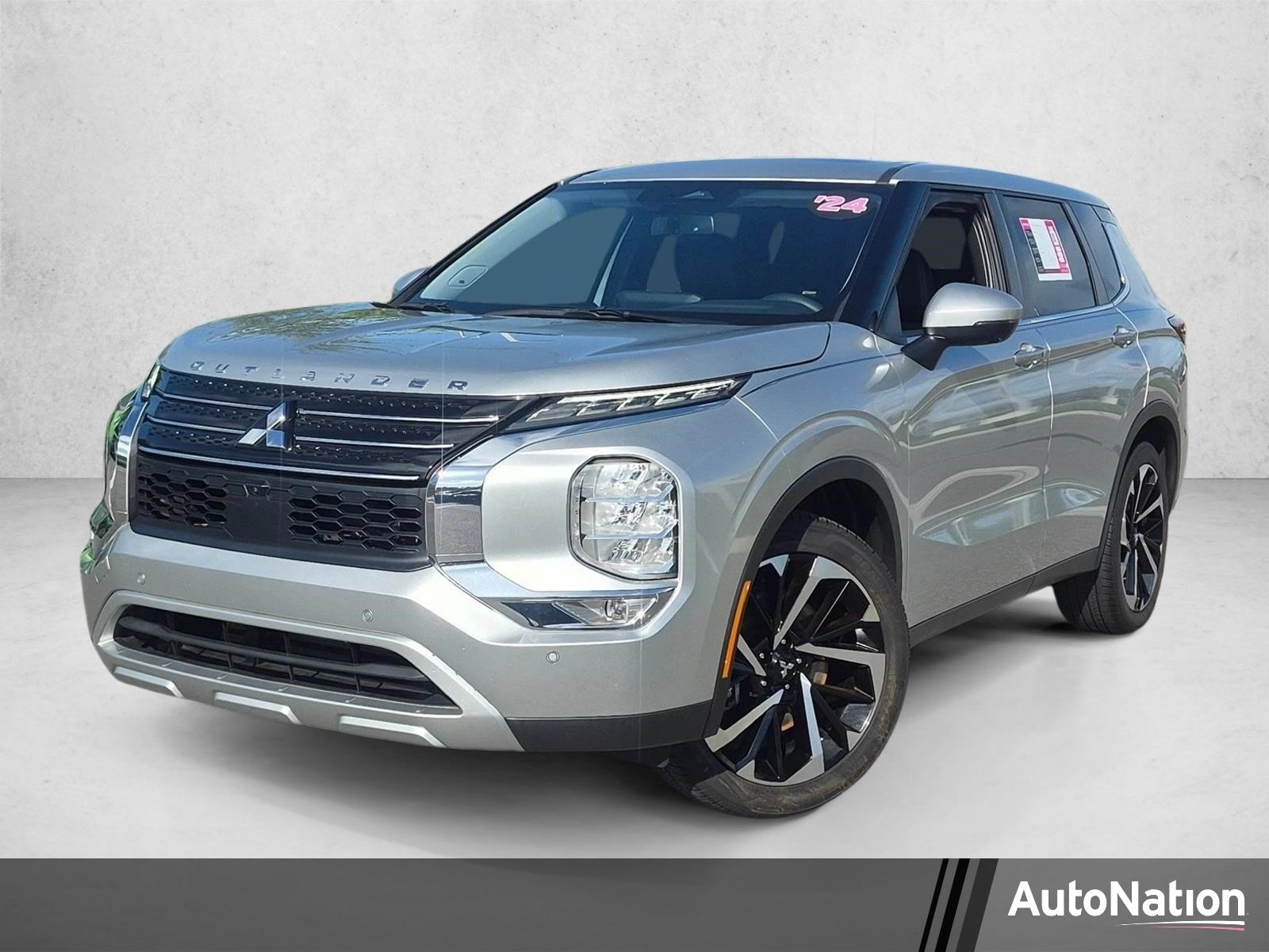 2024 Mitsubishi Outlander