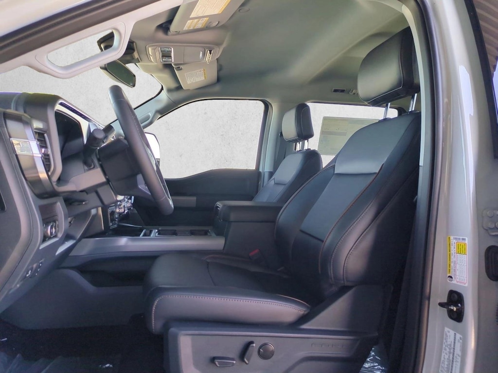 New 2026 Ford F-250 LARIAT Truck Crew Cab