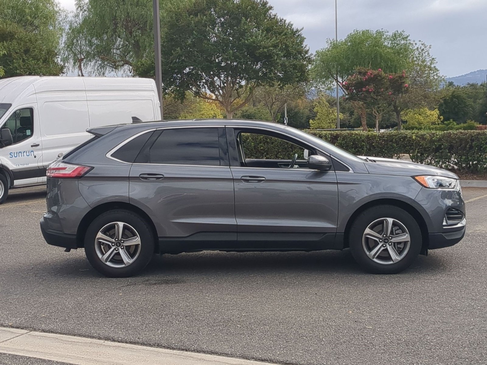 Certified 2024 Ford Edge SEL SUV