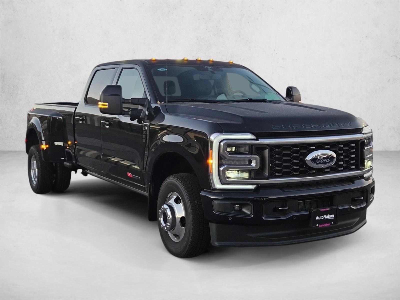 2026 Ford F-350 Super Duty Platinum - Photo 7
