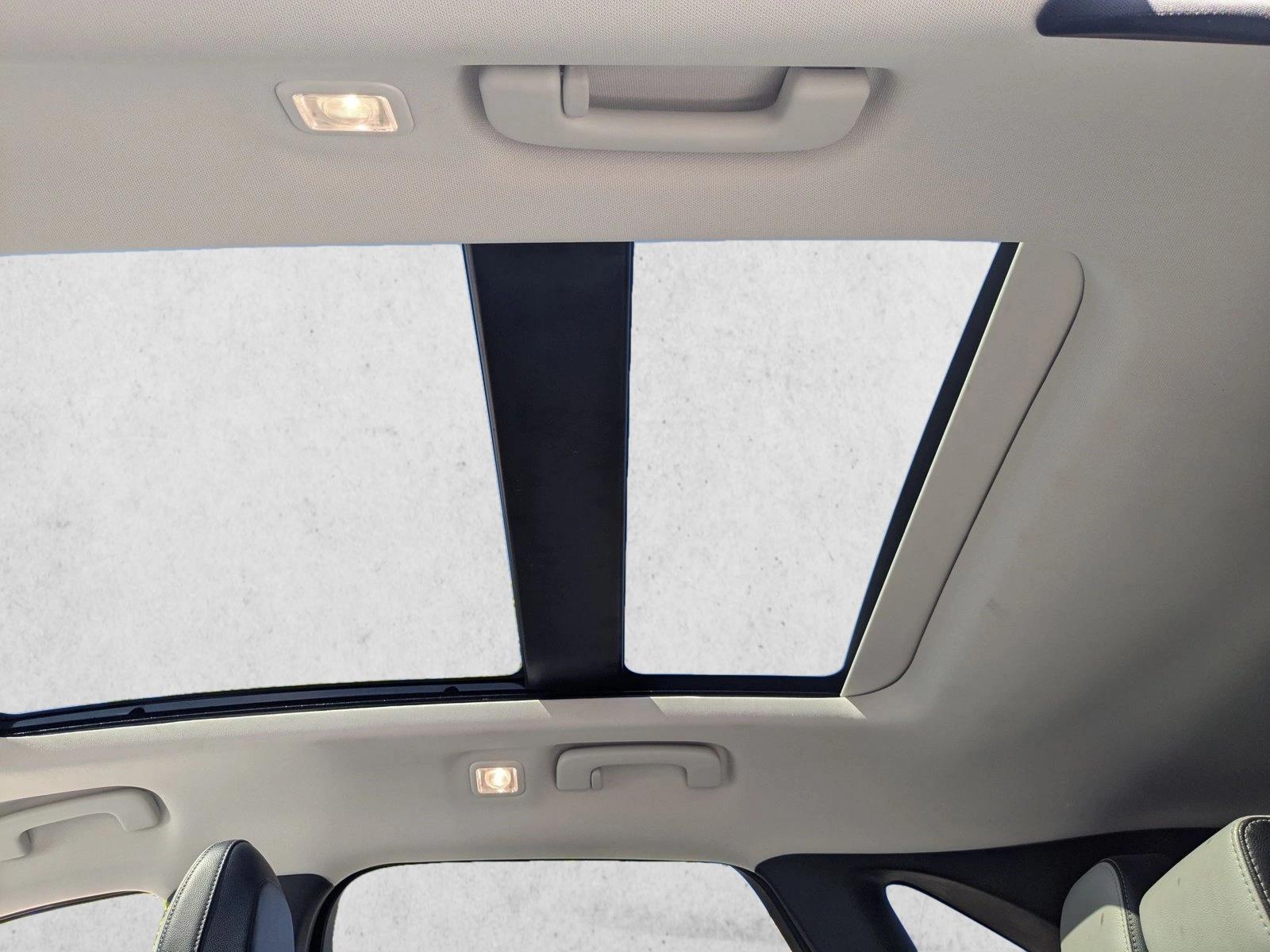 2025 Ford Escape Plug-in hybrid PHEV - Photo 19