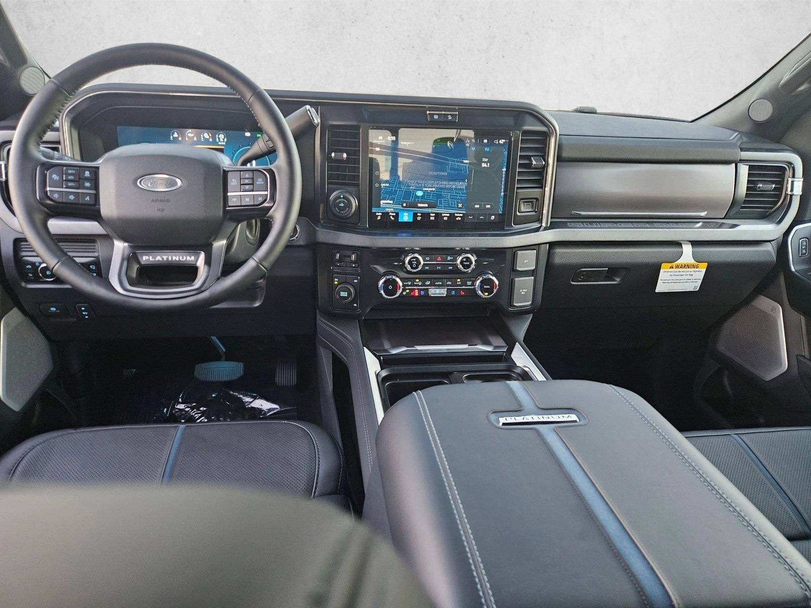 2026 Ford F-350 Super Duty Platinum - Photo 15