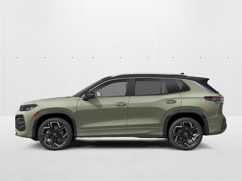 New 2026 Volkswagen Tiguan SEL R-Line Turbo SUV
