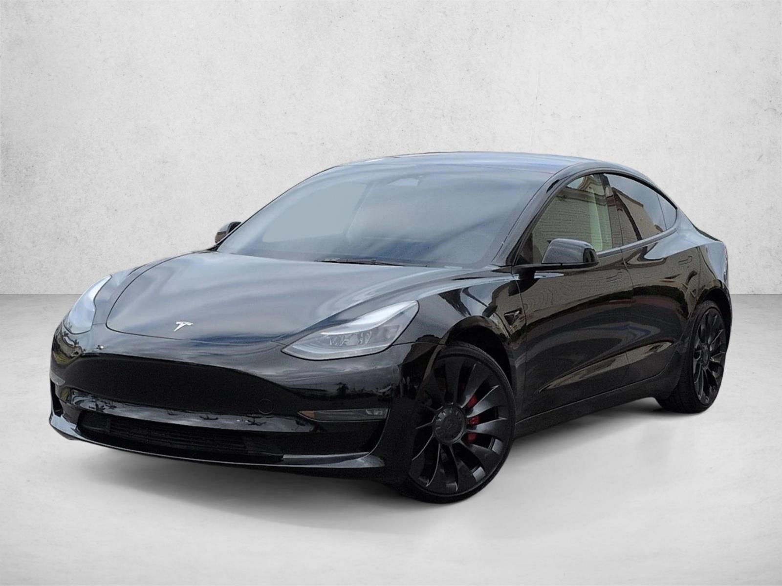  Tesla Model 3