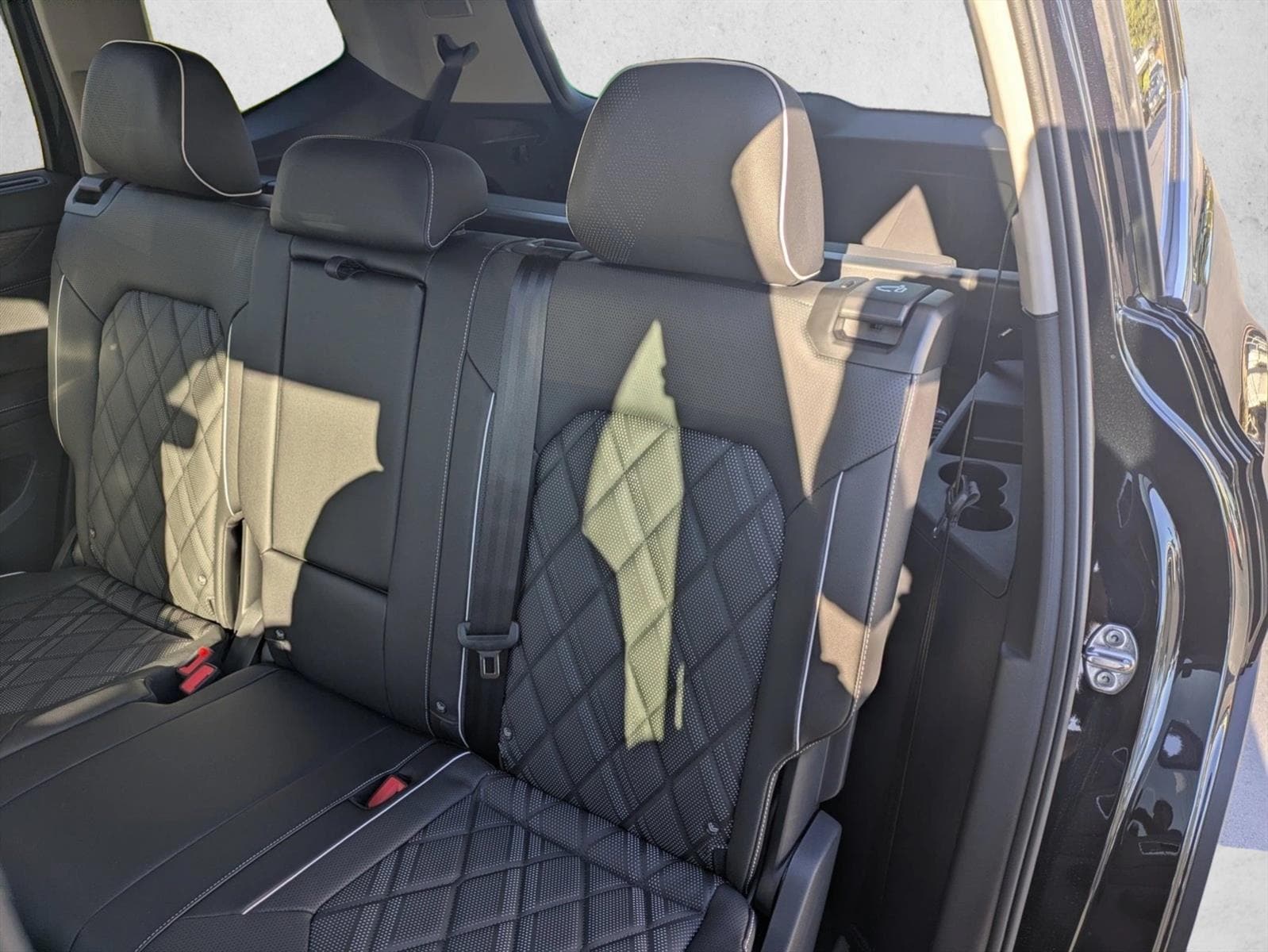 2026 Volkswagen Atlas SEL Premium R-Line - Photo 14