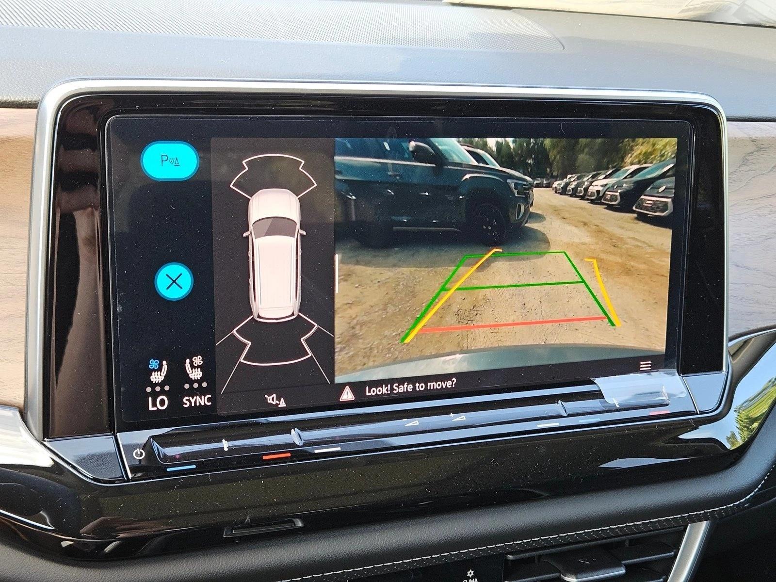2026 Volkswagen Atlas SE w/Tech - Photo 13