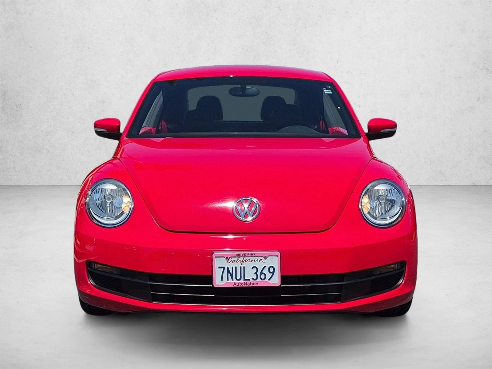 Used 2013 Volkswagen Beetle 2.5L w/PZEV Hatchback
