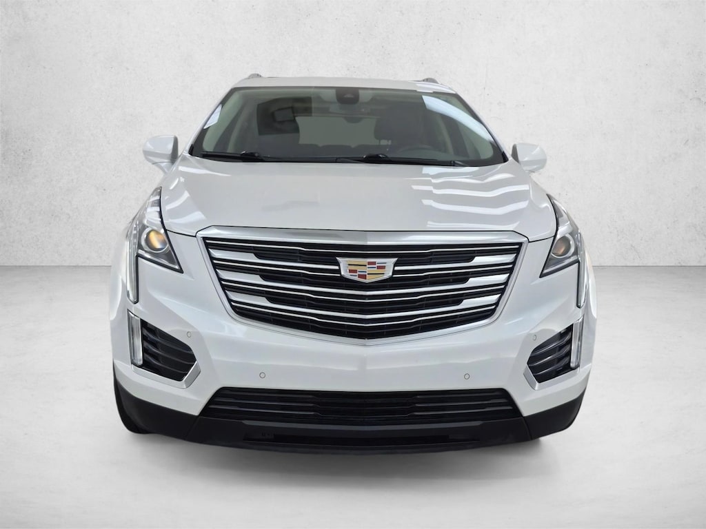 Used 2017 Cadillac XT5 Luxury FWD Sport Utility