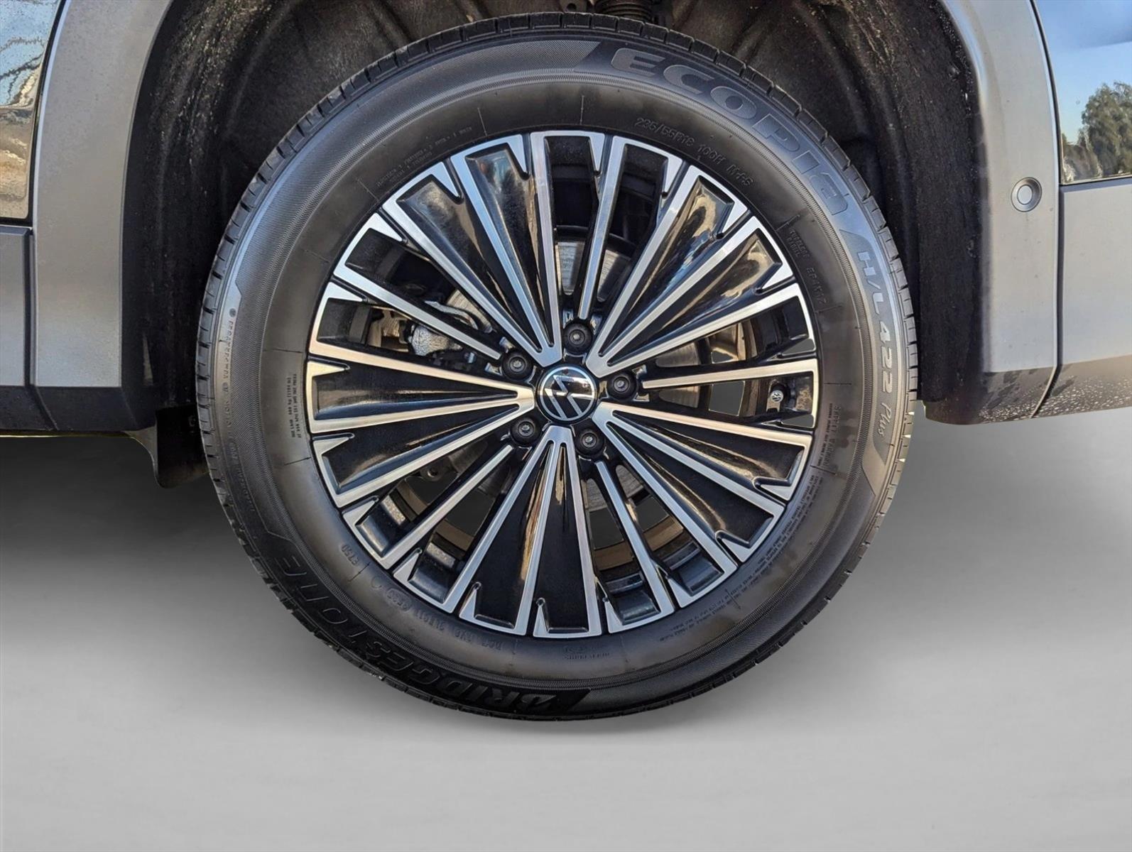 2026 Volkswagen Tiguan S - Photo 9