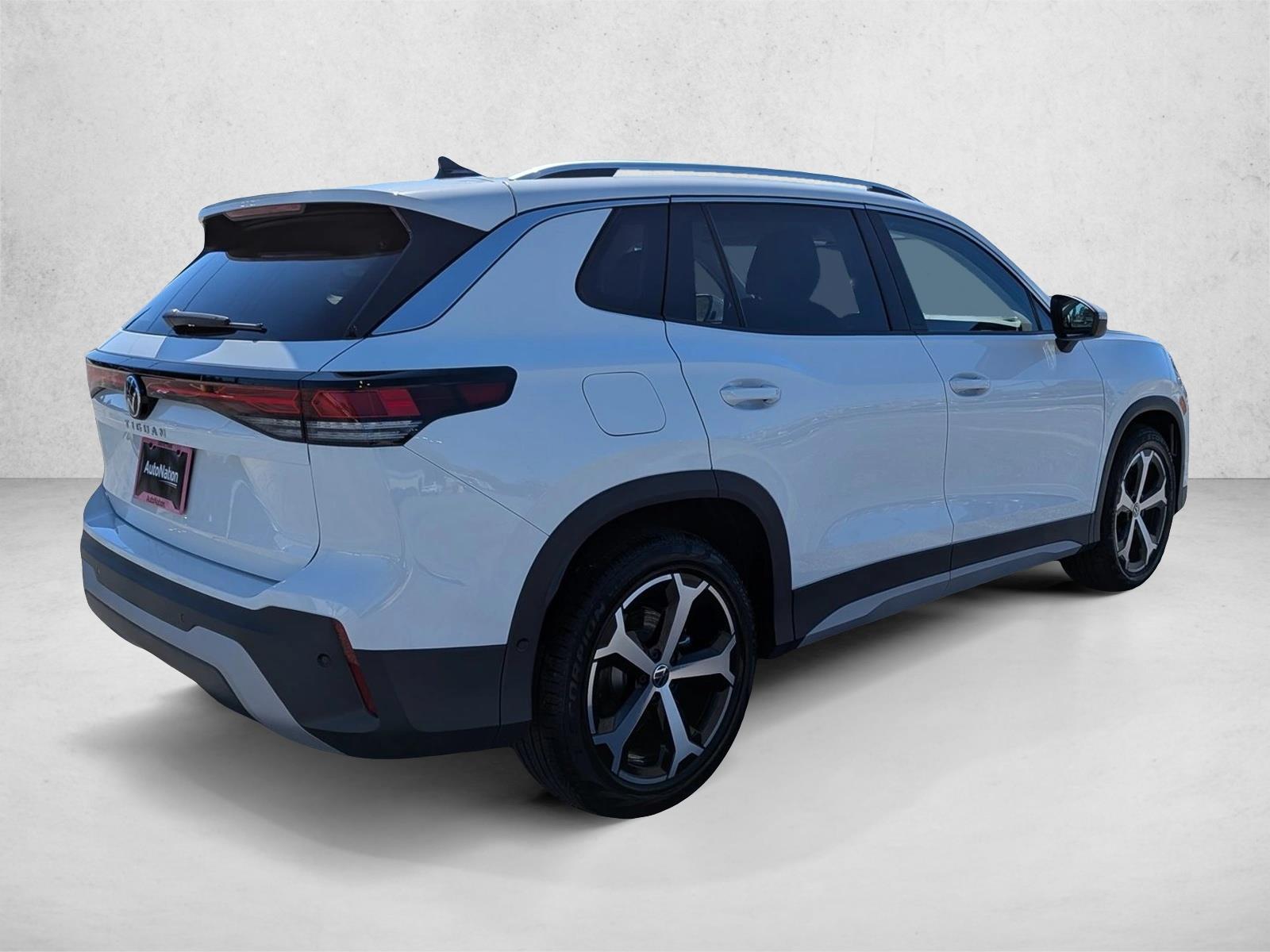 New 2026 Volkswagen Tiguan SE Sport Utility