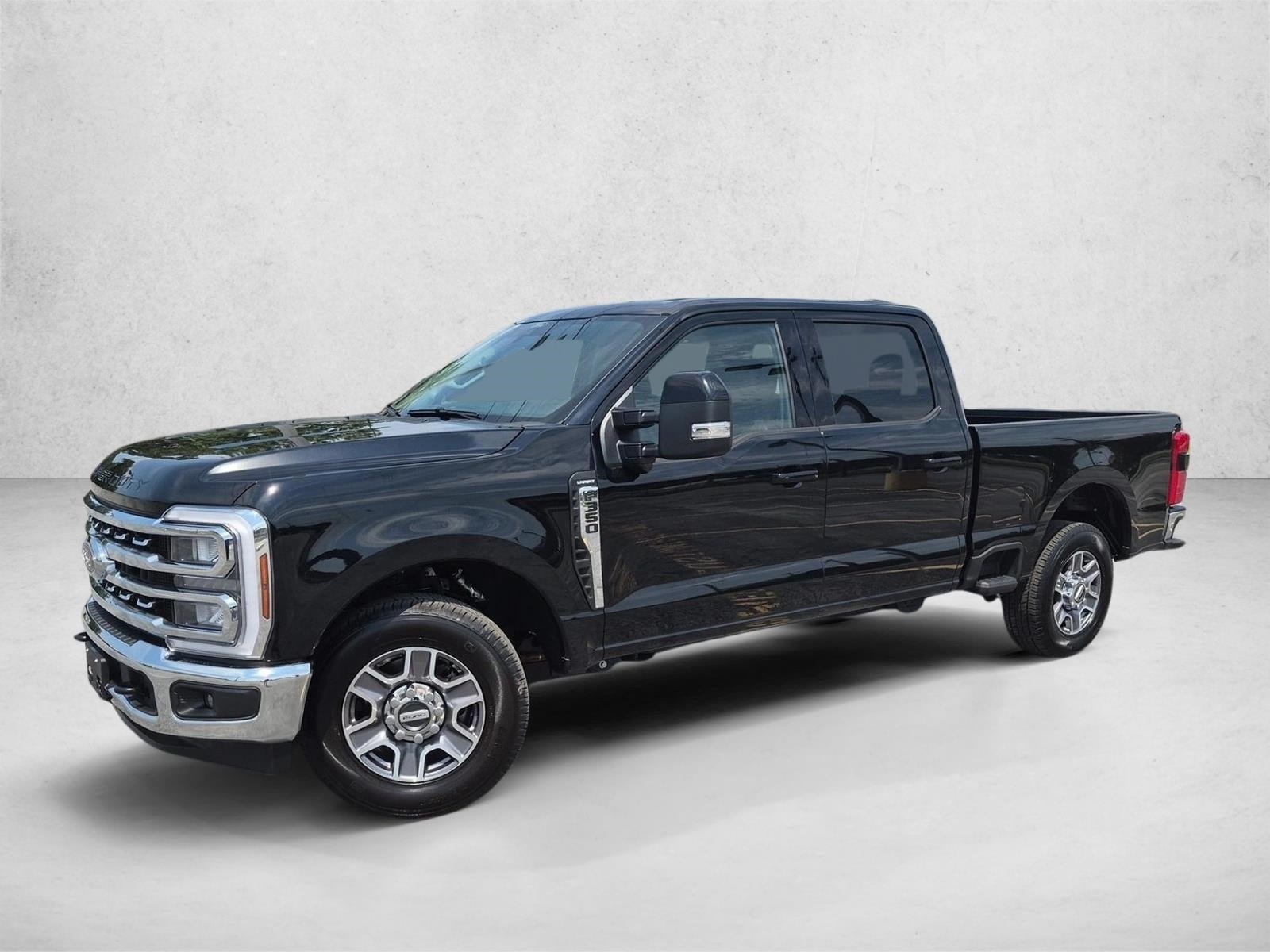 2026 Ford F-350 Super Duty Lariat
