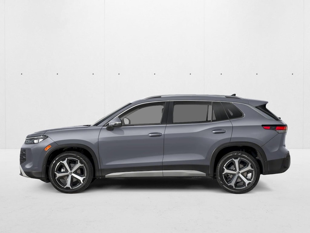 New 2026 Volkswagen Tiguan SE SUV