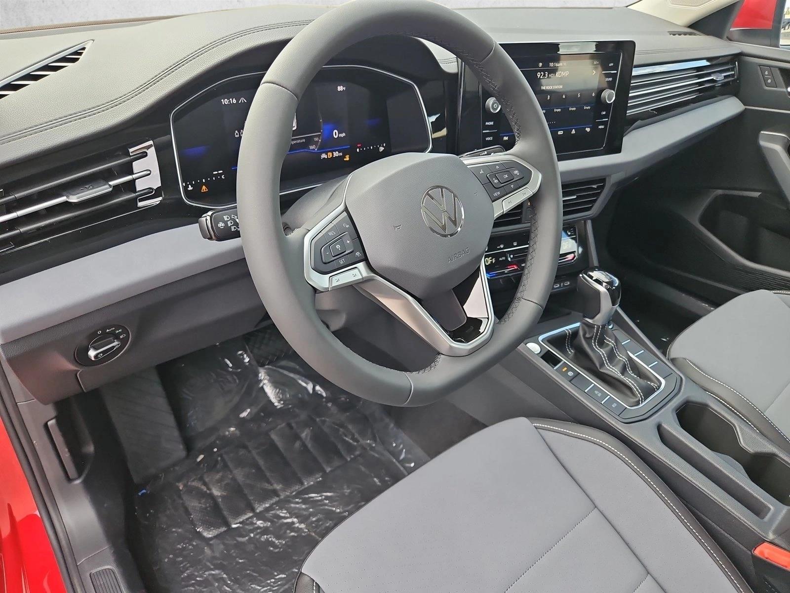 New 2027 Volkswagen Jetta 1.5T SE Sedan