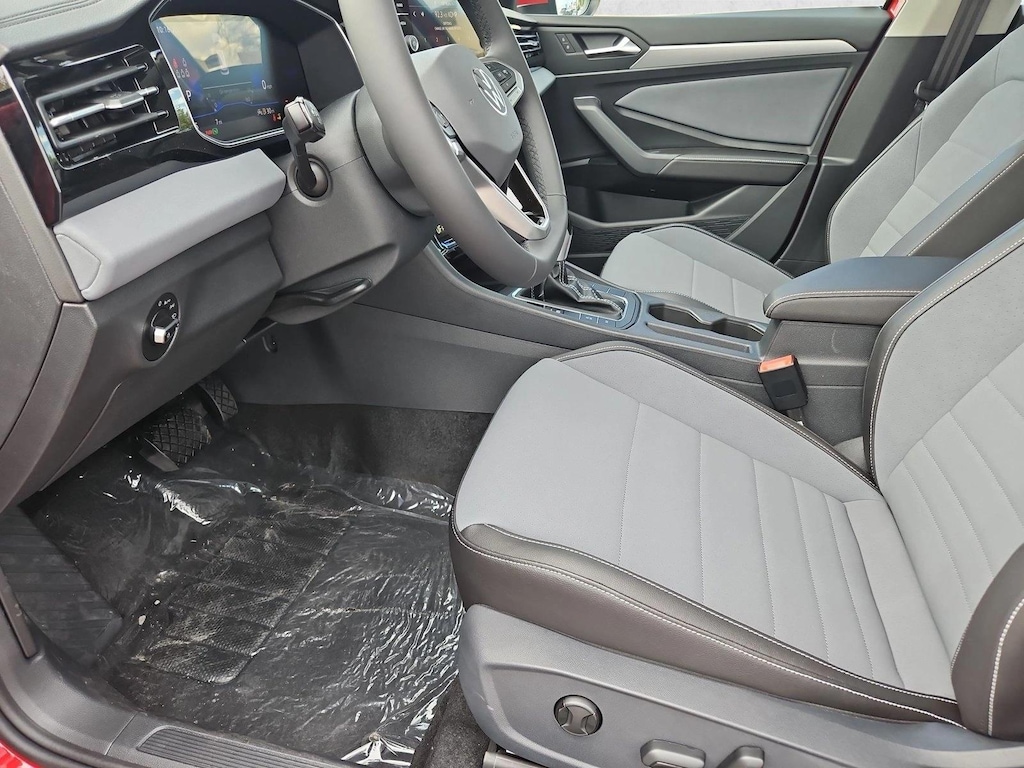 New 2027 Volkswagen Jetta 1.5T SE Sedan