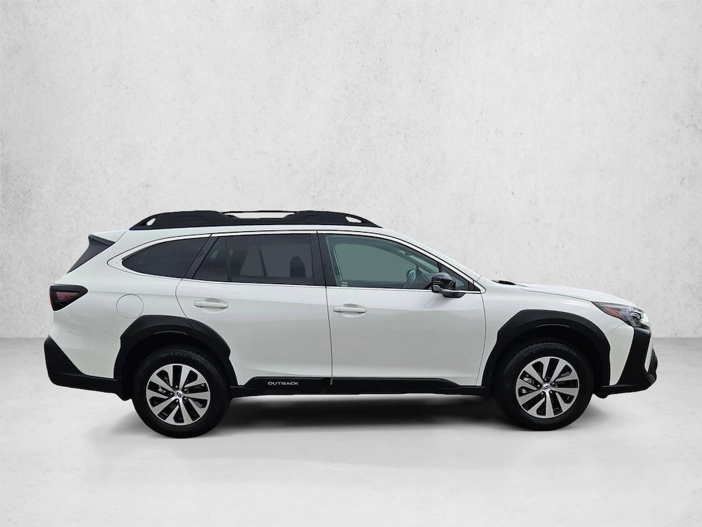 Used 2025 Subaru Outback Premium SUV