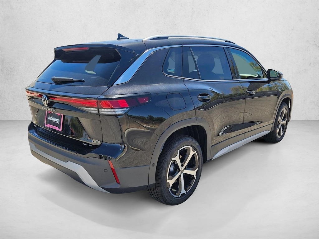 New 2026 Volkswagen Tiguan SE SUV