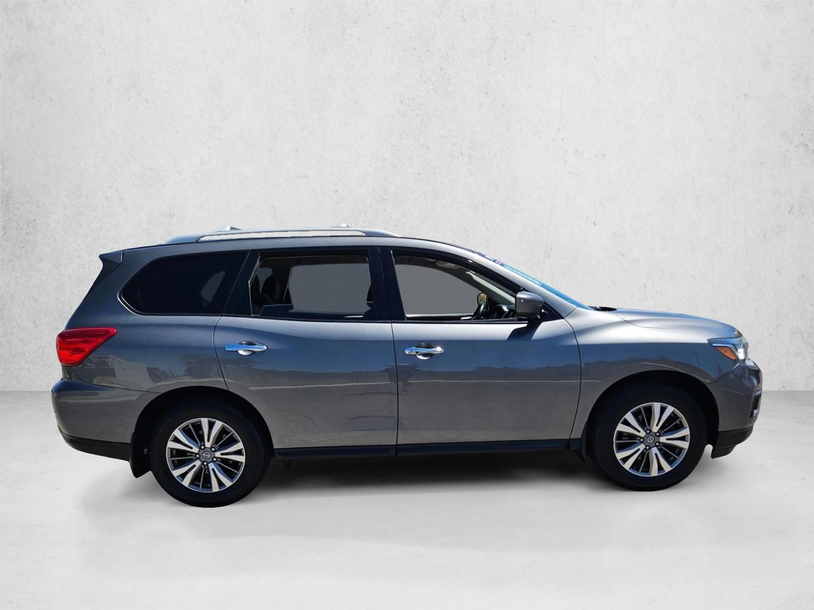 Used 2018 Nissan Pathfinder SV SUV