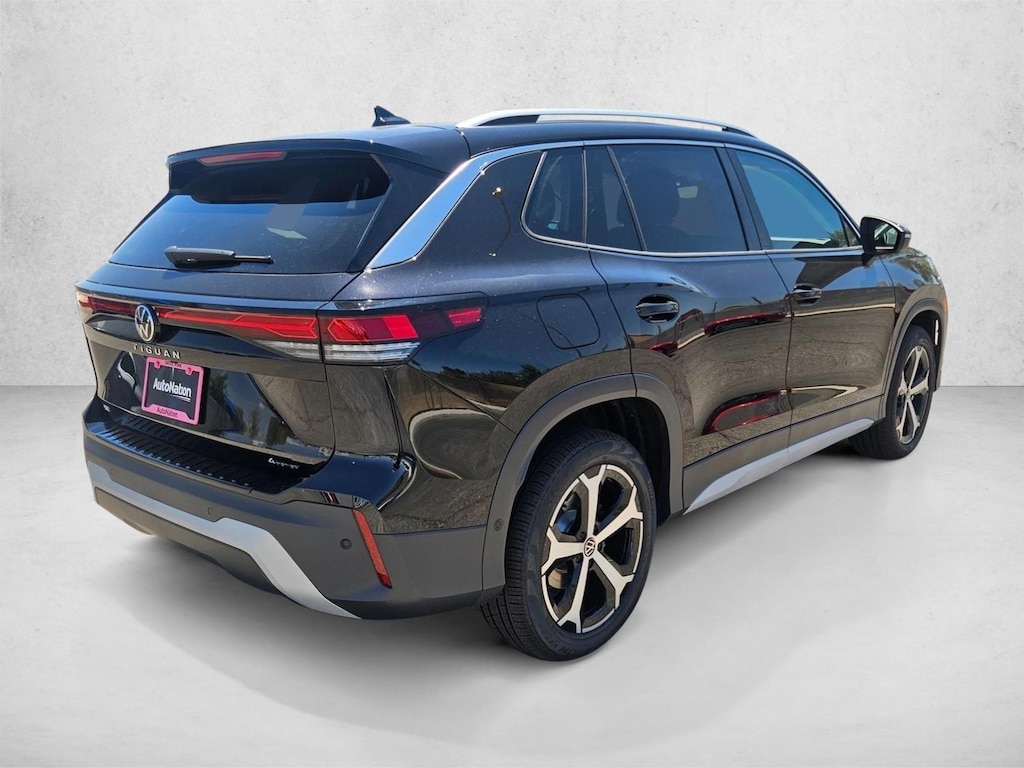 New 2026 Volkswagen Tiguan SE SUV