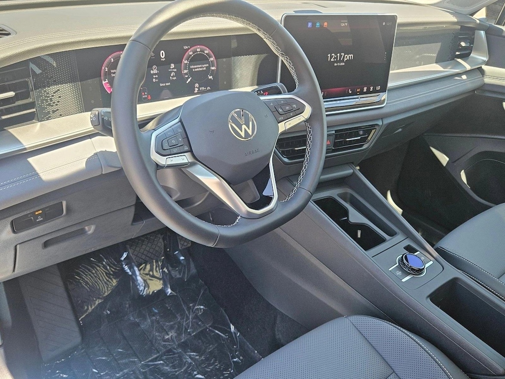 New 2026 Volkswagen Tiguan SE SUV