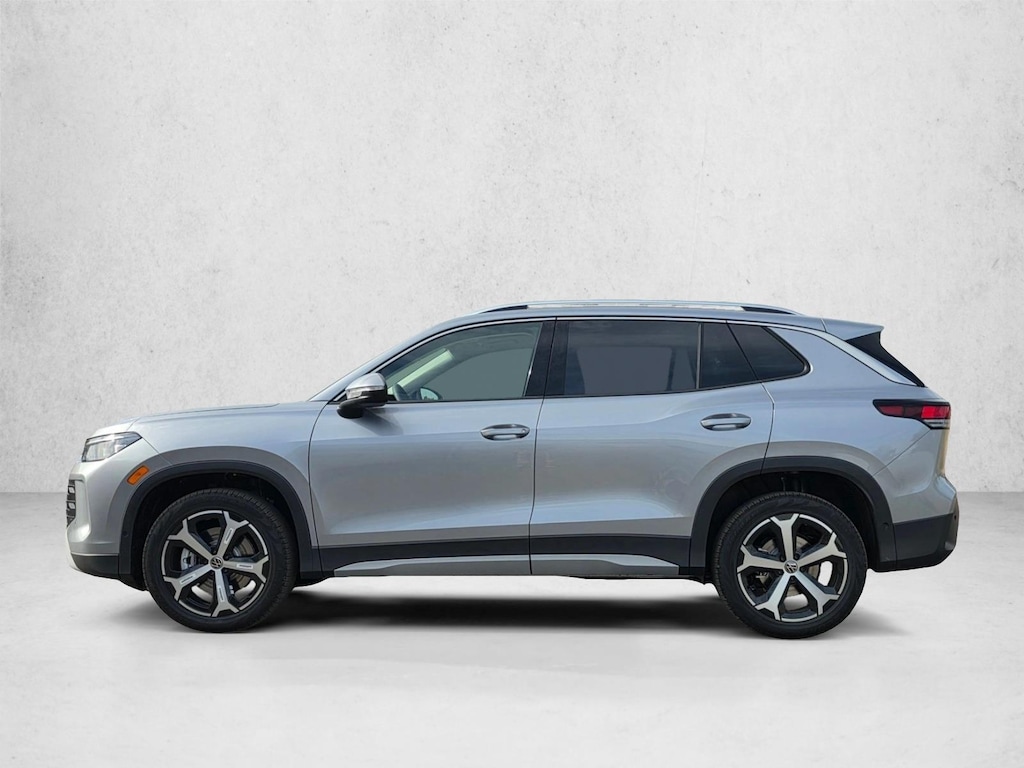 New 2026 Volkswagen Tiguan SE SUV