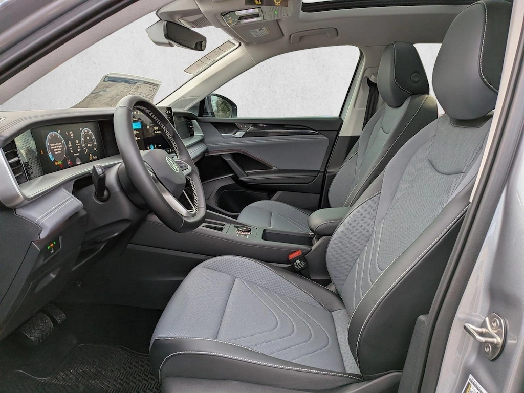 New 2026 Volkswagen Tiguan SE SUV