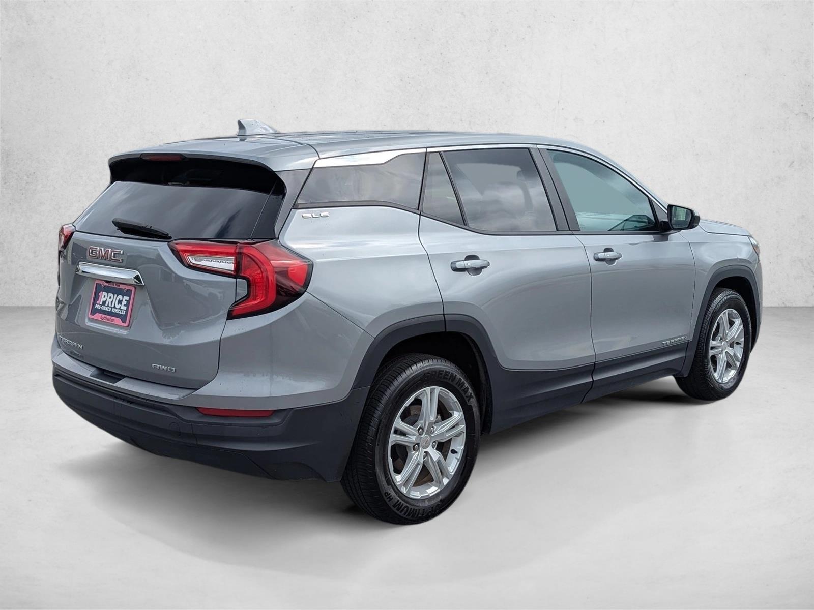 Used 2024 GMC Terrain SLE SUV