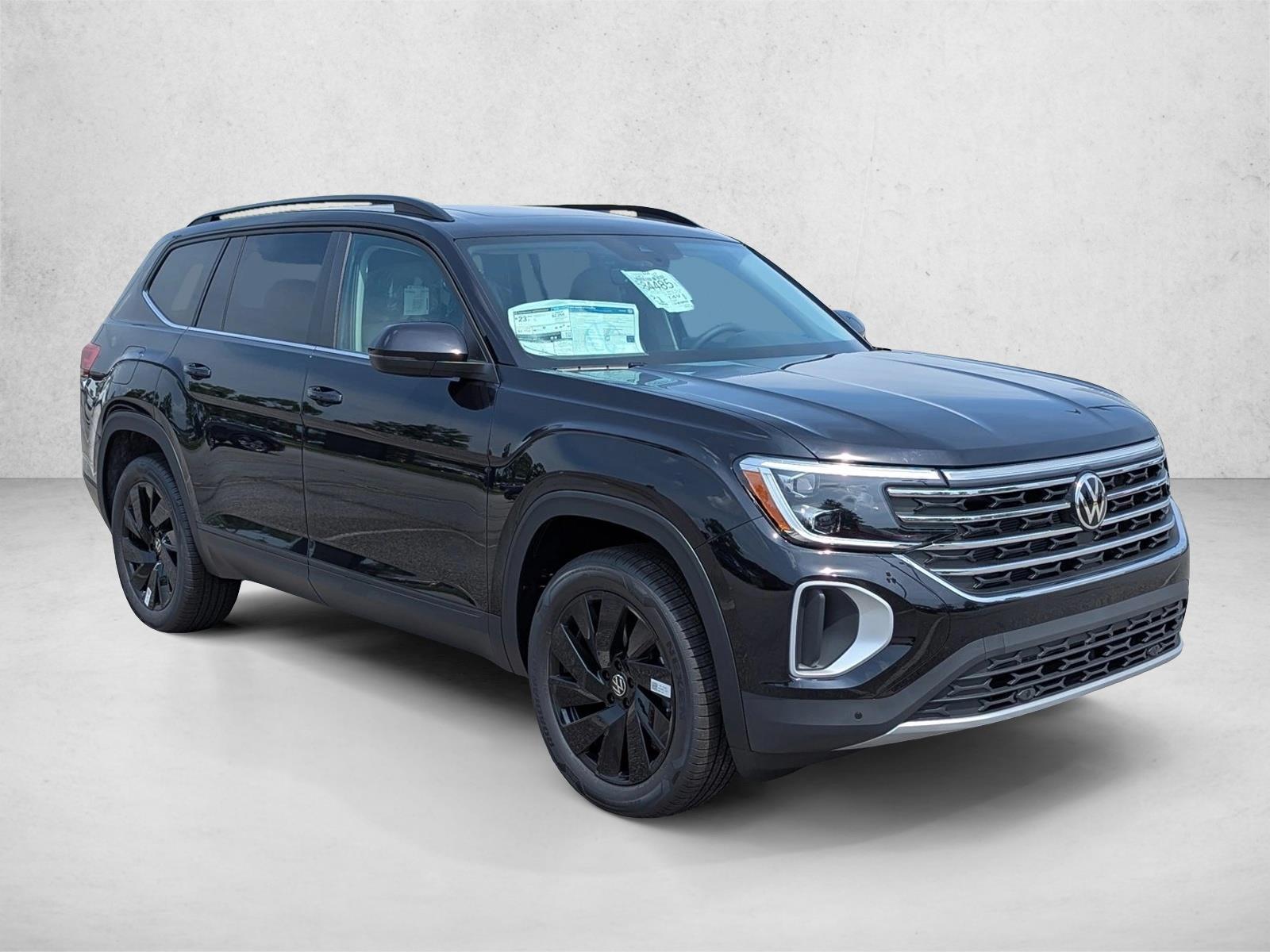 New 2026 Volkswagen Atlas SE w/Technology SUV
