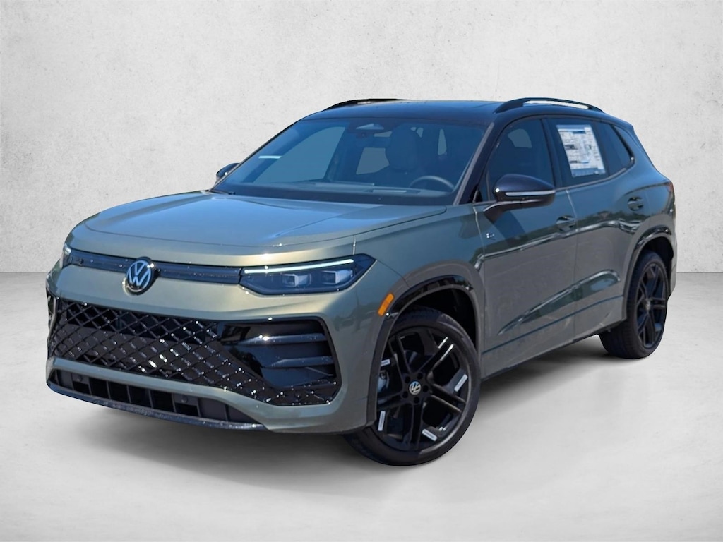 New 2026 Volkswagen Tiguan SE R-Line Black SUV