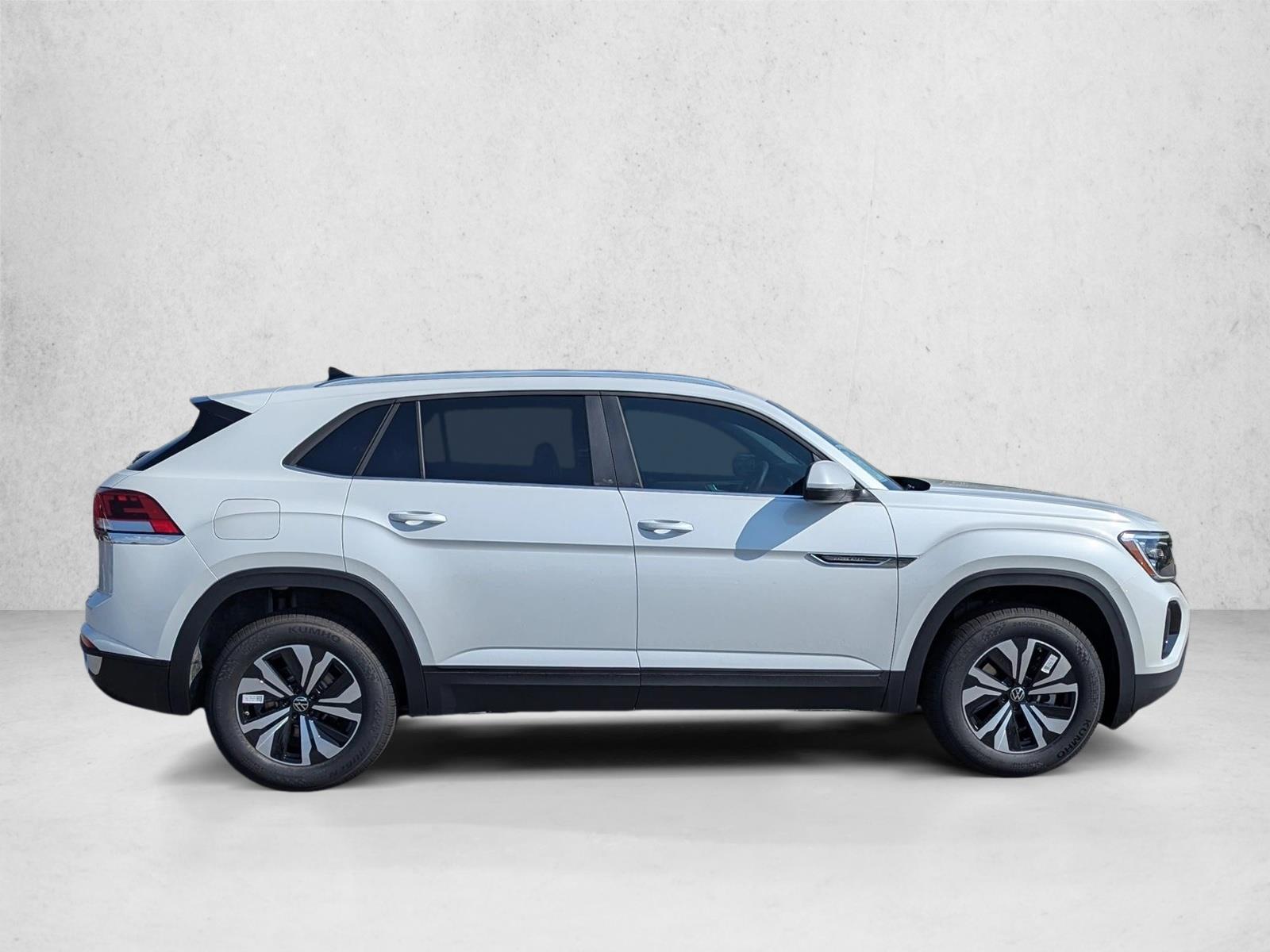 New 2026 Volkswagen Atlas Cross Sport SE SUV