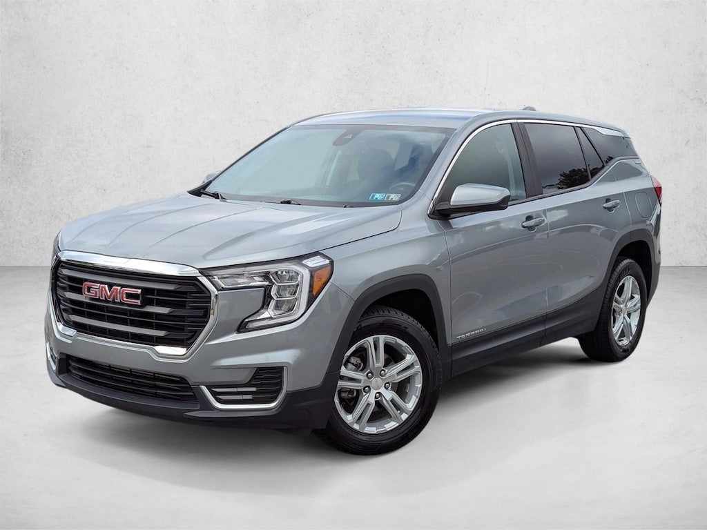 Used 2024 GMC Terrain SLE SUV
