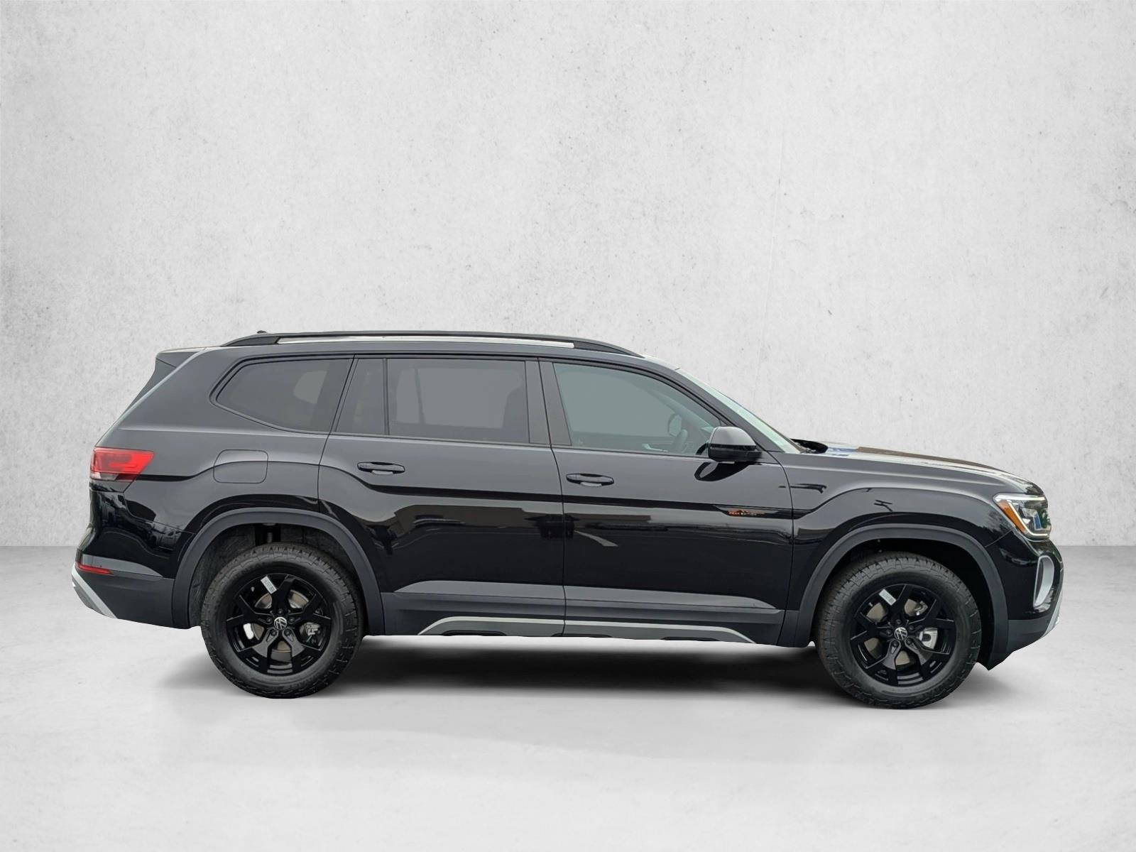 New 2026 Volkswagen Atlas Peak Edition SUV