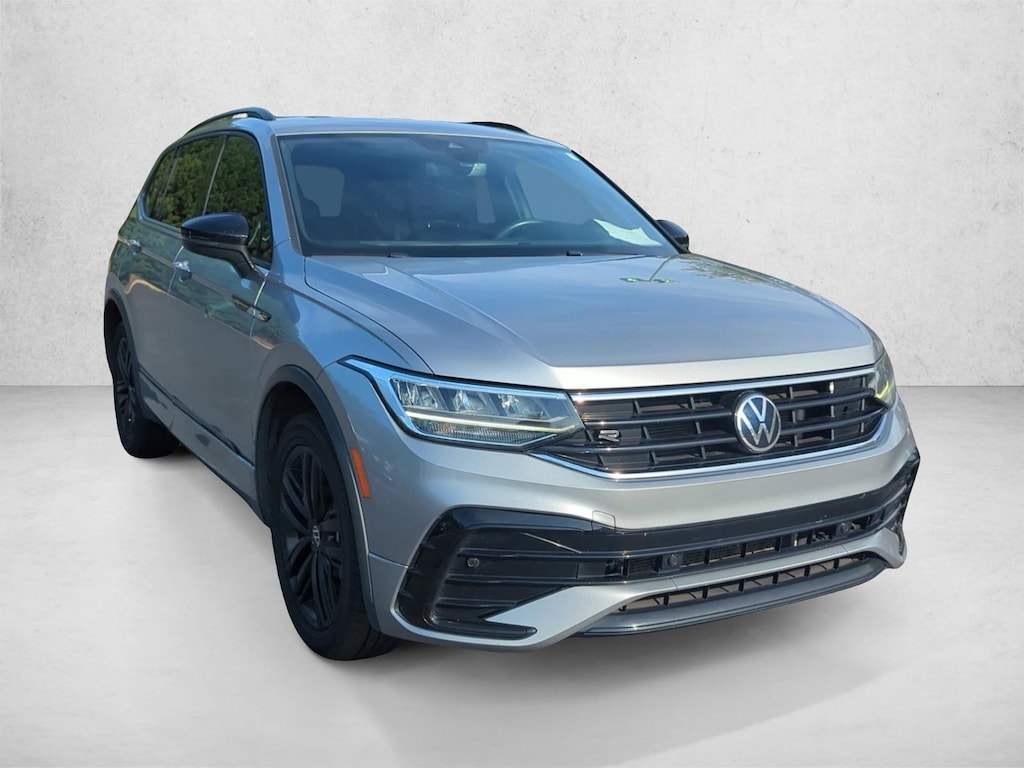 Used 2022 Volkswagen Tiguan SE R-Line Black SUV