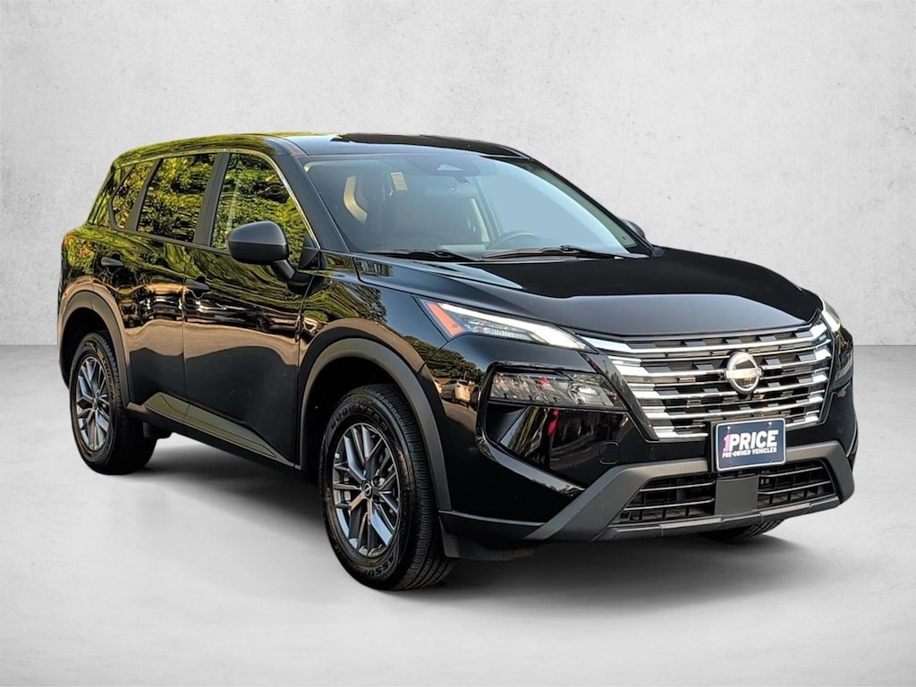Used 2024 Nissan Rogue S SUV