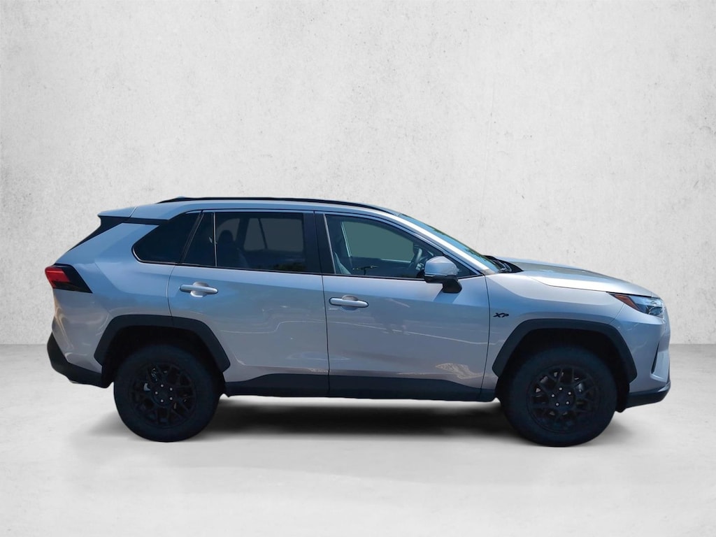 Used 2023 Toyota RAV4 XLE SUV