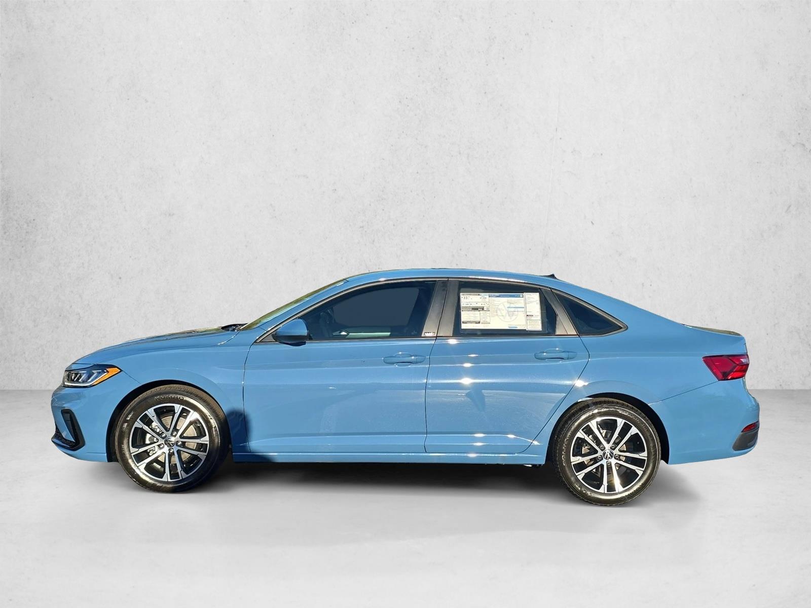 2026 Volkswagen Jetta Sport - Photo 7