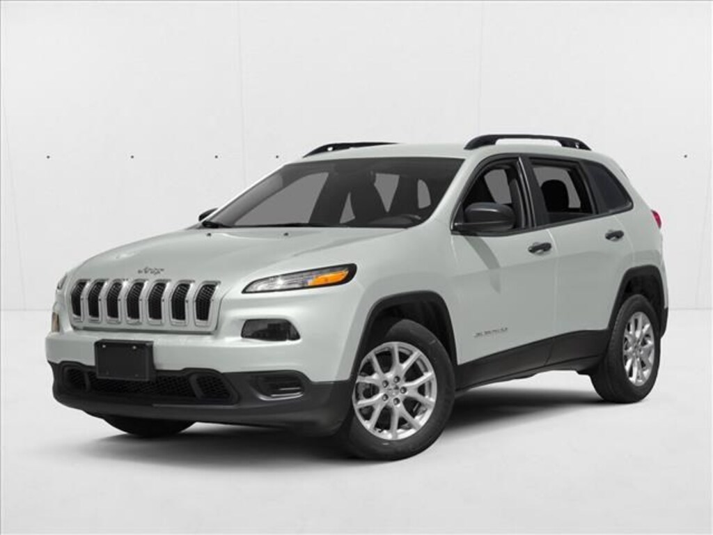Used 2016 Jeep Cherokee Sport SUV