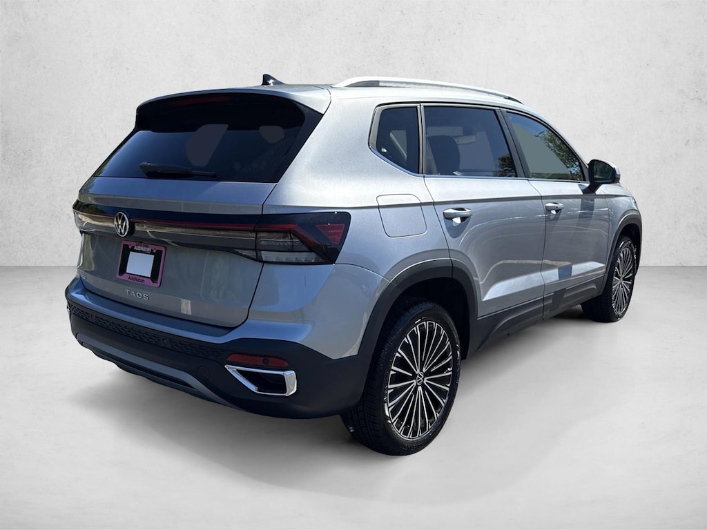 New 2027 Volkswagen Taos 1.5T SE SUV