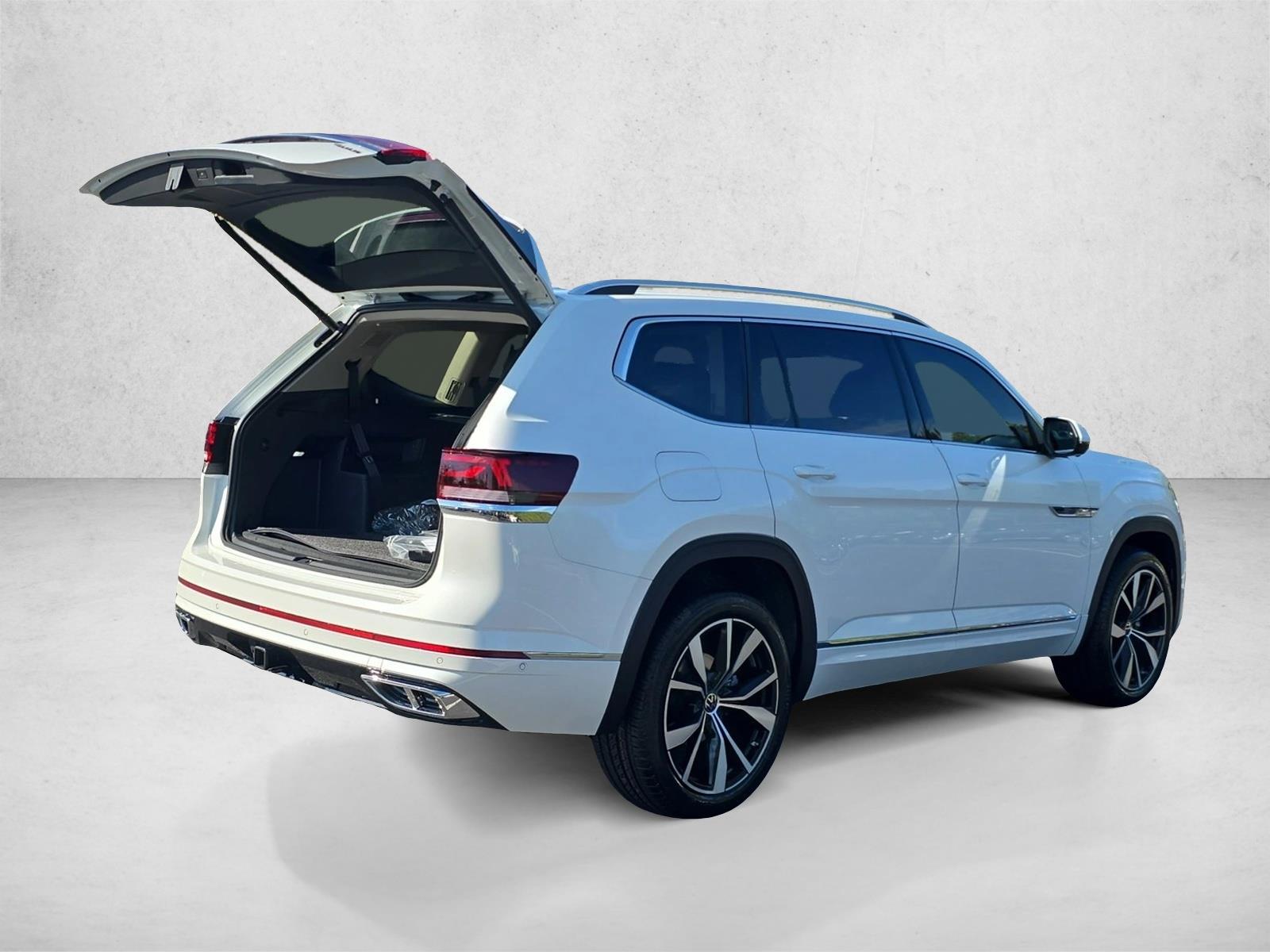 2026 Volkswagen Atlas SEL Premium R-Line - Photo 2