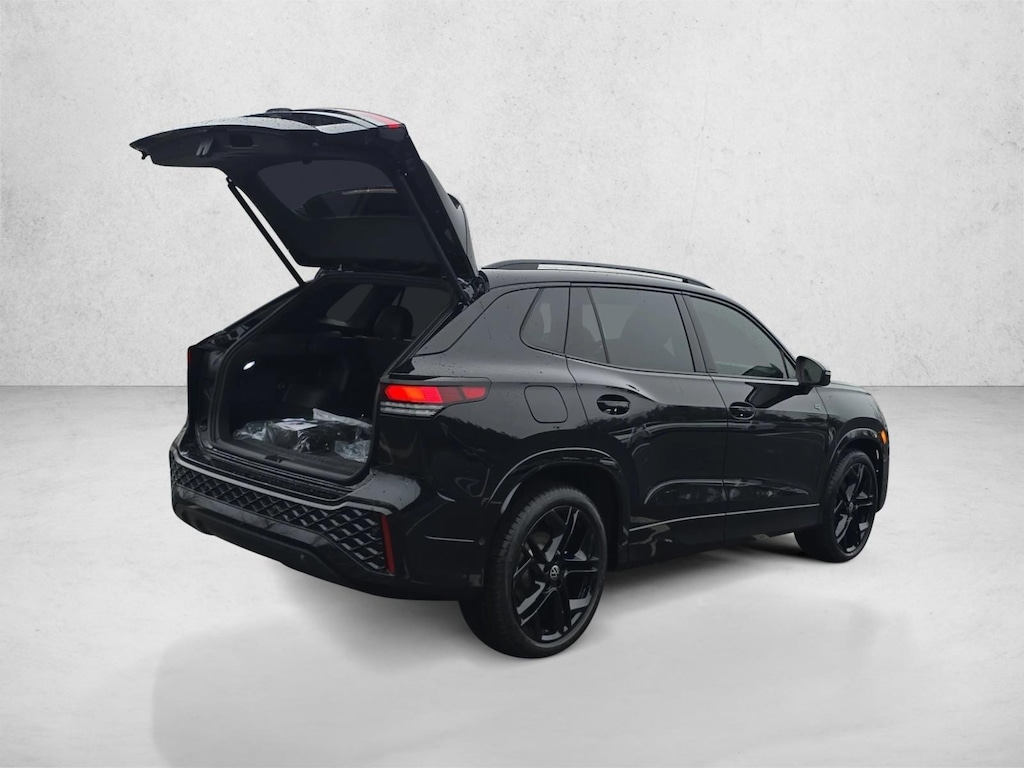 New 2026 Volkswagen Tiguan SE R-Line Black SUV