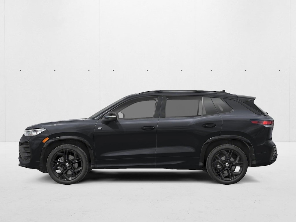 New 2026 Volkswagen Tiguan SE R-Line Black SUV