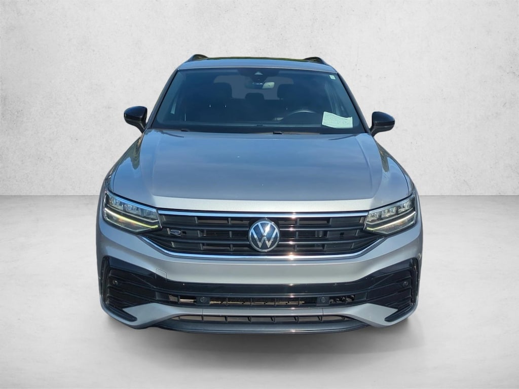 Used 2022 Volkswagen Tiguan SE R-Line Black SUV
