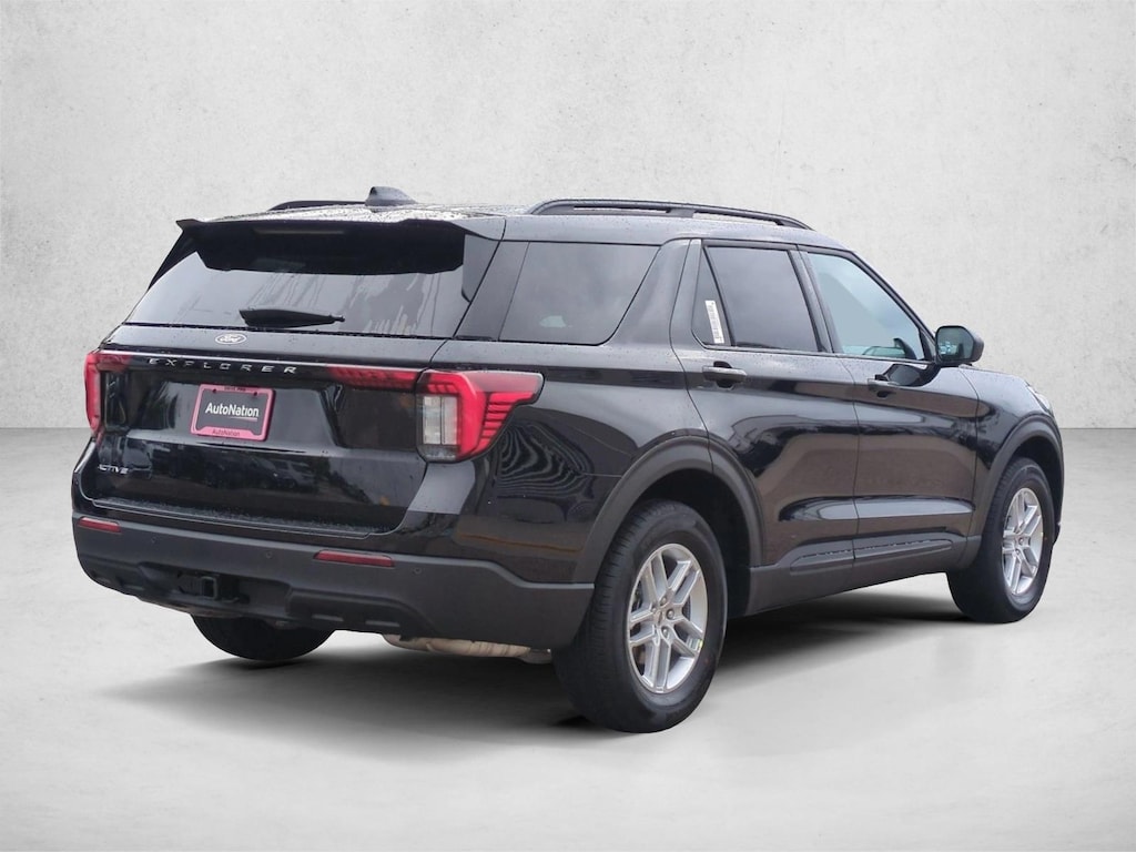 New 2027 Ford Explorer Active w/200A Pkg SUV