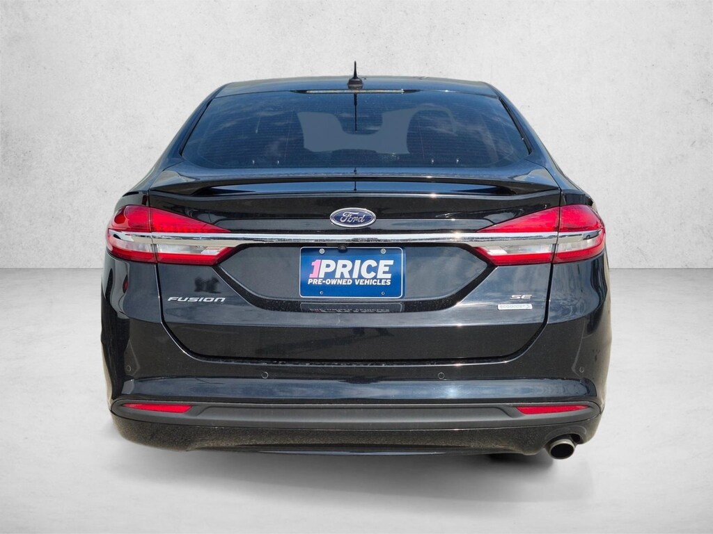 Certified 2018 Ford Fusion SE Sedan